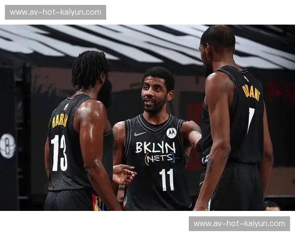 篮网双星的恩怨情仇：杜兰特与哈登，昔日战友，今朝对手